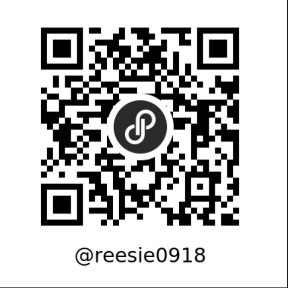 Elegant White French Manicure - Picture 8 of 8